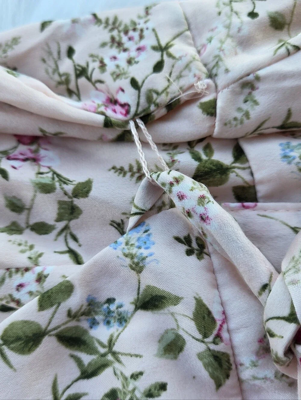 NWT - Francesca's Collections - Pink Floral Wrap Dress - Size Medium
